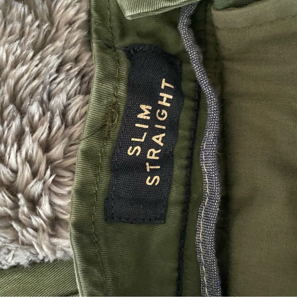 Aeropostale slim straight chinos - Picture 2 of 3